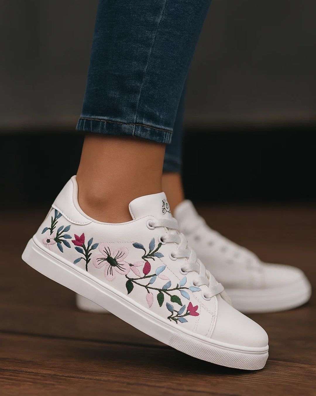 Women's Sneakers 4145 _37 Wear Luvensi