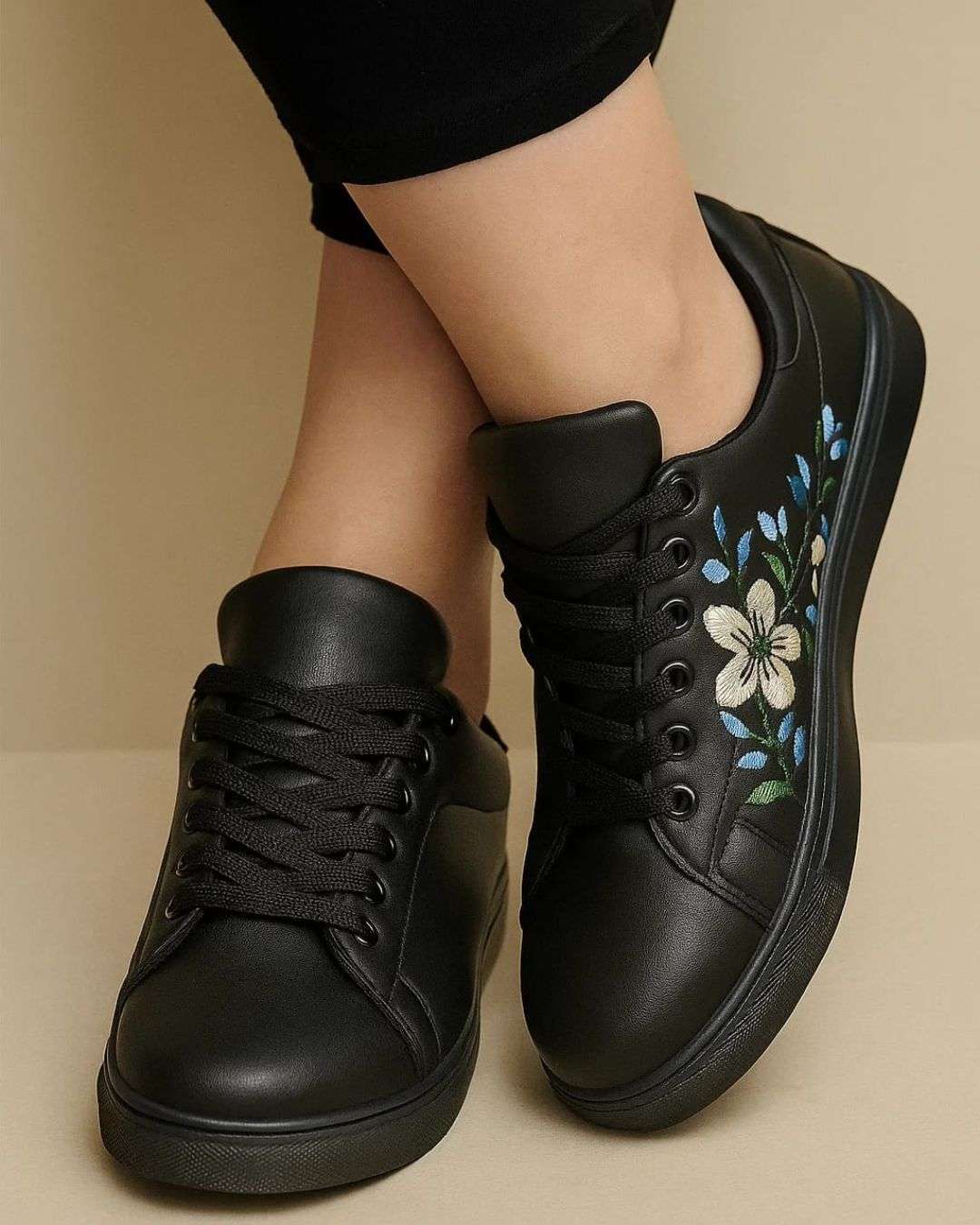 Women's Sneakers 4145 _37 Wear Luvensi