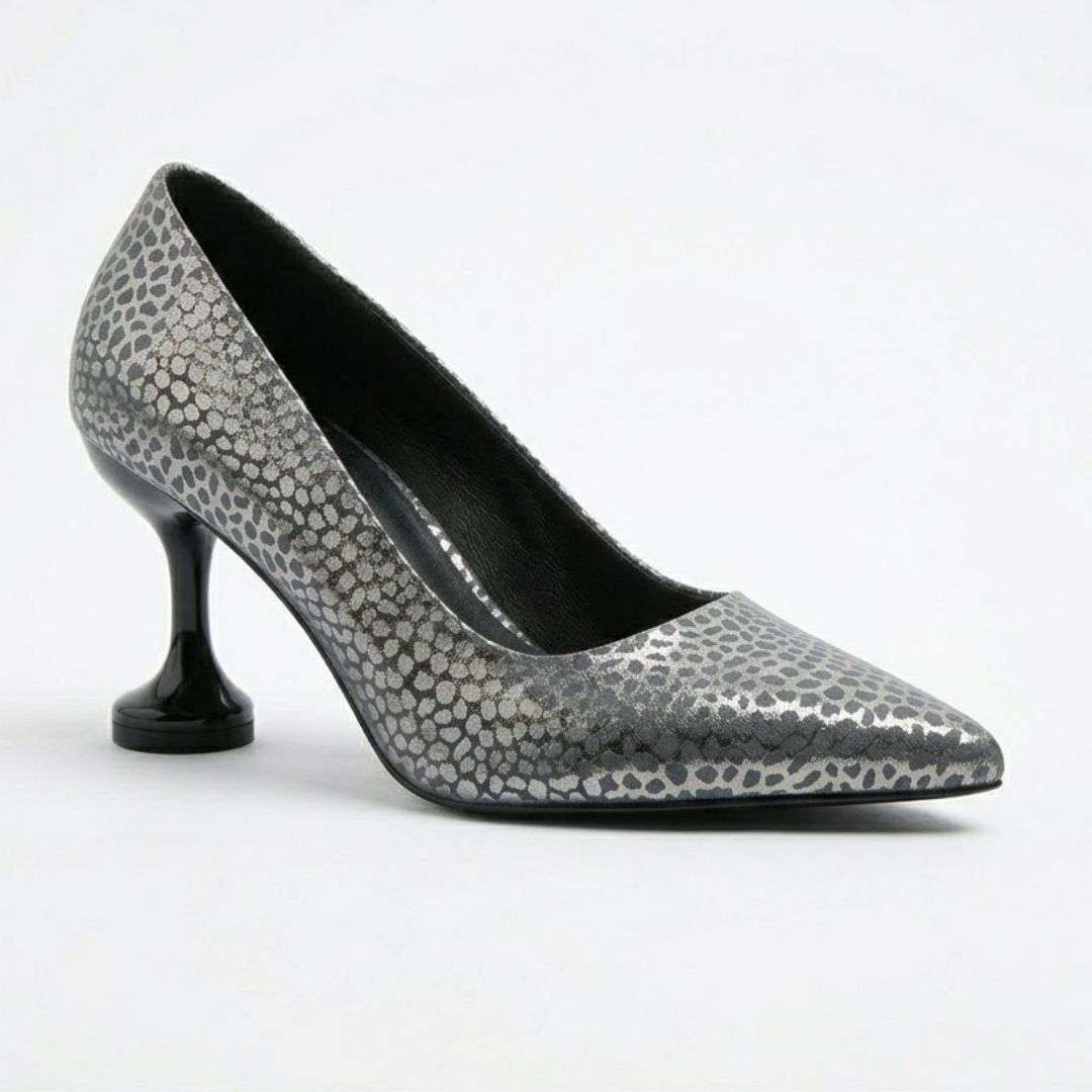 Royal Metallic Heel Wear Luvensi